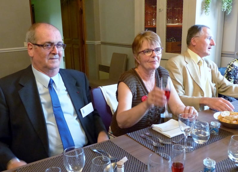 4_P1040562 (Clement).jpg - ...